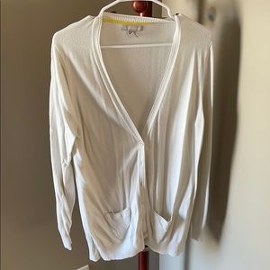 Soft, ivory cardigan